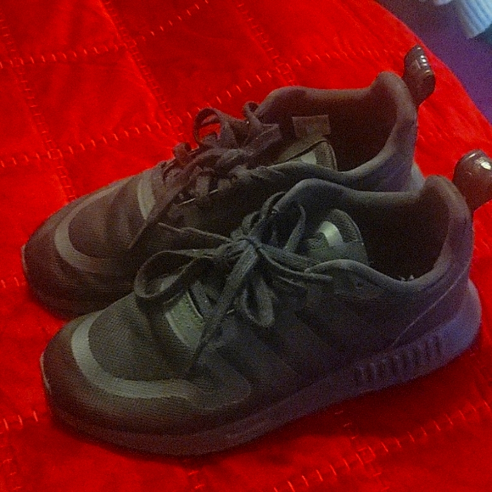 Adidas size 8